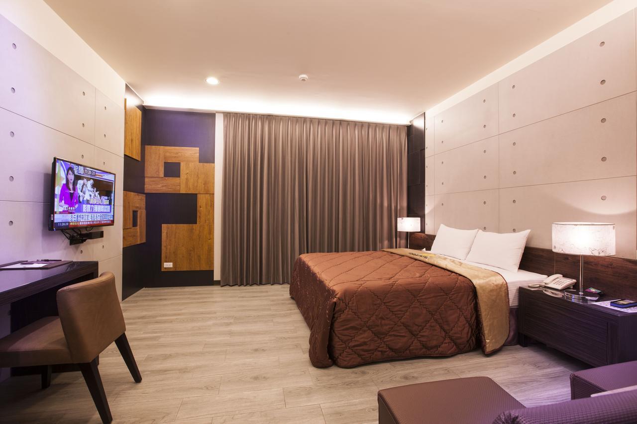 Foxdou Business Motel Tainan Dış mekan fotoğraf