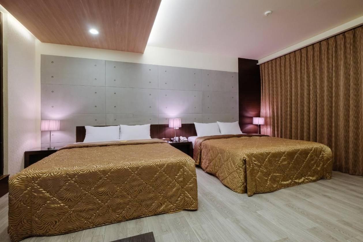 Foxdou Business Motel Tainan Dış mekan fotoğraf